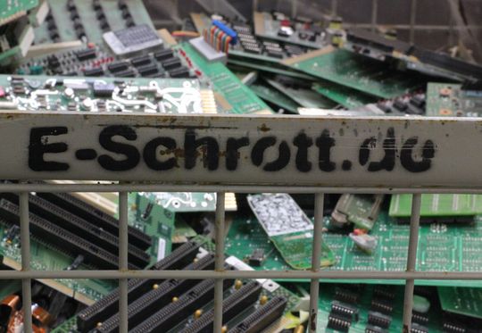 Goldrückgewinnung aus Elektronikschrott